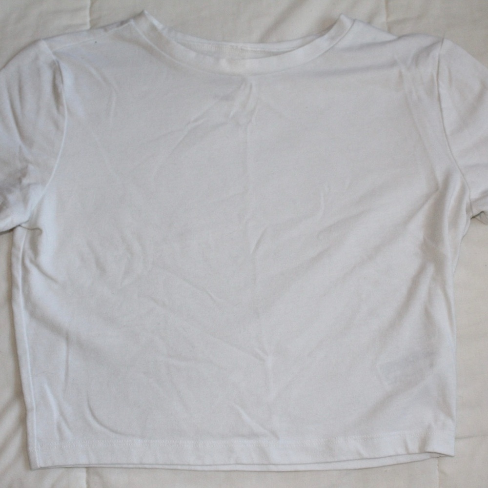 White crop top